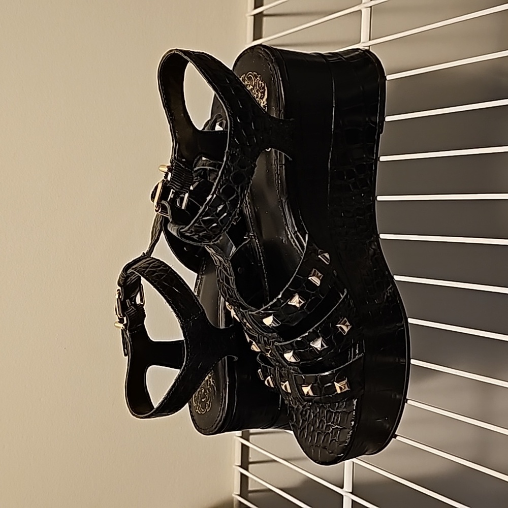 Vince Camuto wedge Sandal - Picture 5 of 5